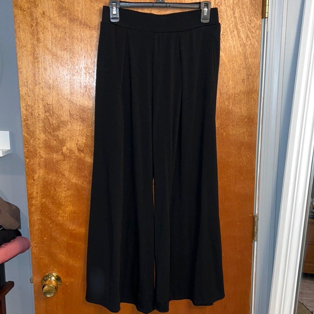 Uniqlo wide leg trouser pants pleated